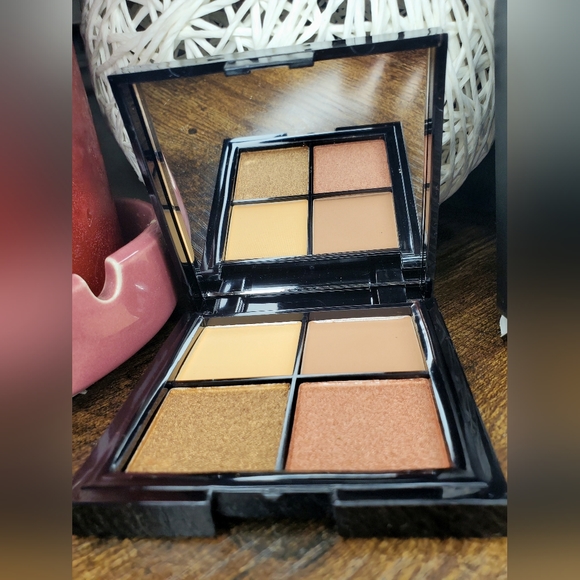 5/75$ PHASE ZERO MAKE UP - Quad Eyeshadow Palette in Santorini - Picture 11 of 16